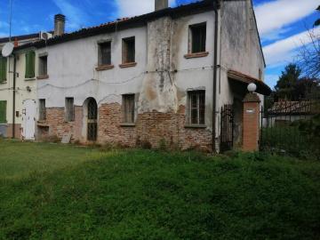 Appartamento in vendita a Ferrara FE