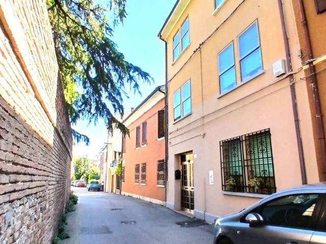 Appartamento in vendita a Ferrara FE