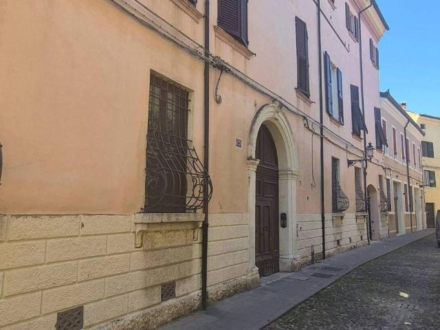 Appartamento in vendita a Ferrara FE