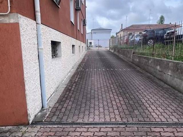 Appartamento in vendita a Ferrara FE