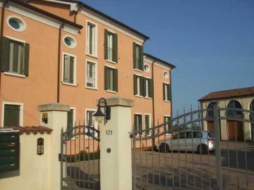 Appartamento in vendita a Ferrara FE
