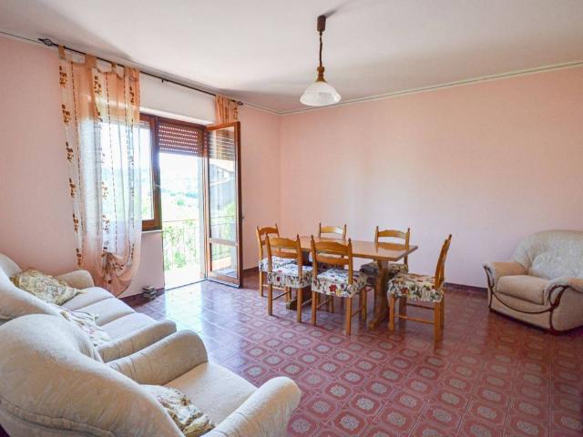 Appartamento in vendita a Ficulle TR