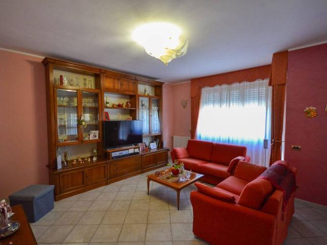 Appartamento in vendita a Ficulle TR