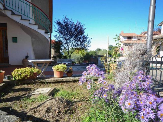 Appartamento in vendita a Ficulle TR