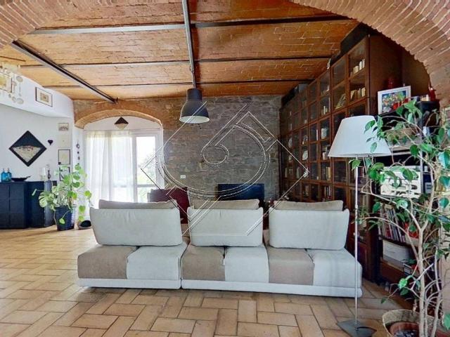 Appartamento in vendita a Fiesole FI