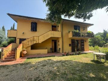 Appartamento in vendita a Fiesole FI