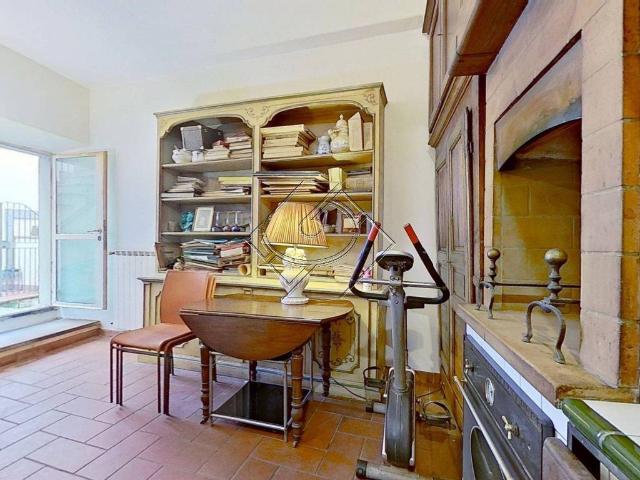 Appartamento in vendita a Fiesole FI