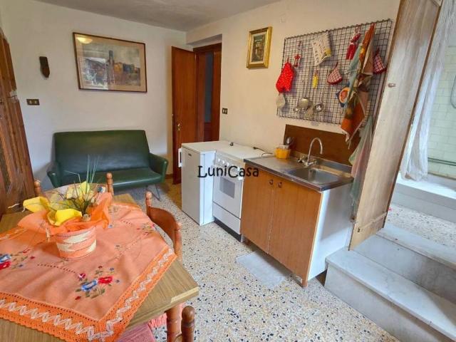 Appartamento in vendita a Filattiera MS