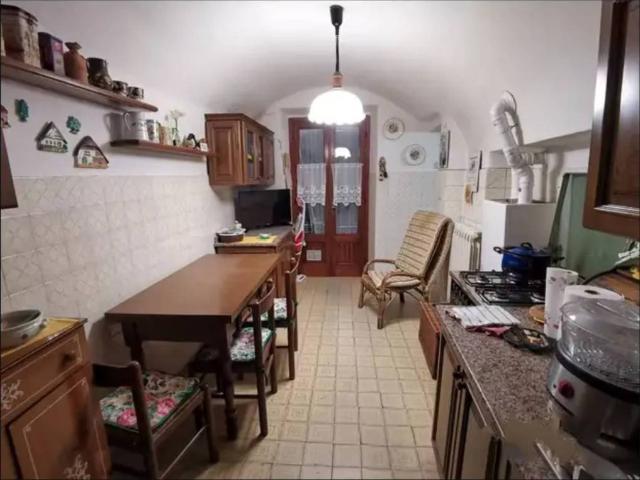 Appartamento in vendita a Filattiera MS