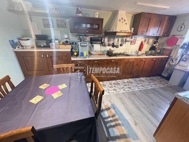 Appartamento in vendita a Fino Mornasco CO