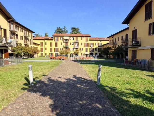 Appartamento in vendita a Fino Mornasco CO