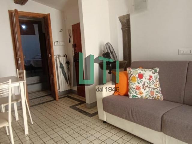 APPARTAMENTO in VENDITA a FIRENZE CENTRO DUOMO di 3 vani