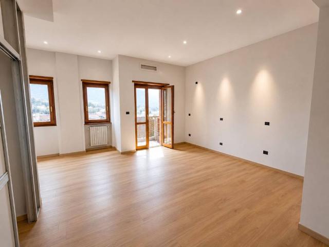 Appartamento in vendita a Firenze FI