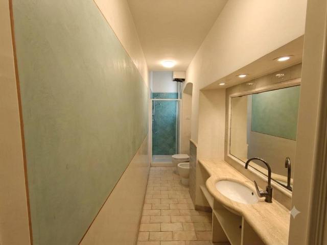 Appartamento in vendita a Firenze FI