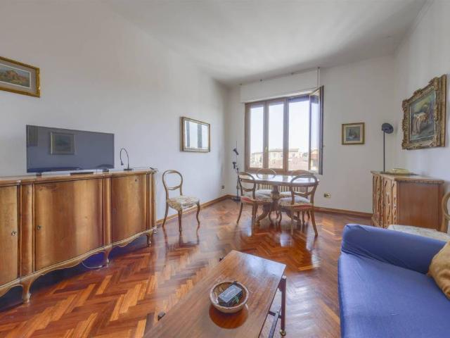 Appartamento in vendita a Firenze FI