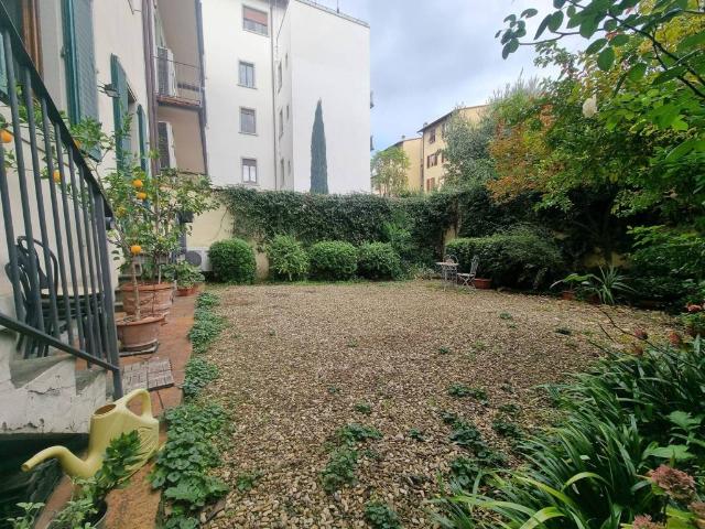 Appartamento in vendita a Firenze FI