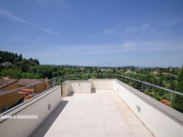 Appartamento in vendita a Firenze FI