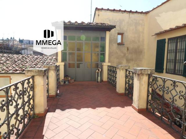 Appartamento in vendita a Firenze FI