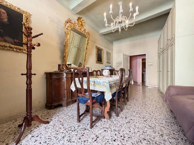 Appartamento in vendita a Firenze FI