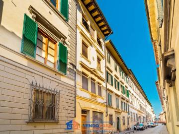 Appartamento in vendita a Firenze FI