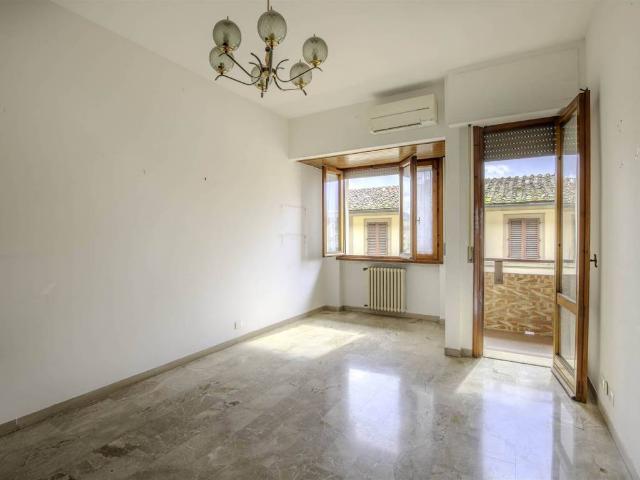 Appartamento in vendita a Firenze FI
