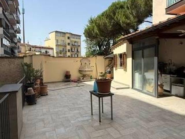 Appartamento in vendita a Firenze FI
