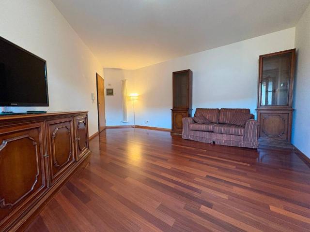 Appartamento in vendita a Firenze FI