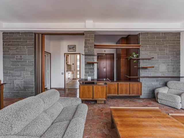Appartamento in vendita a Firenze FI