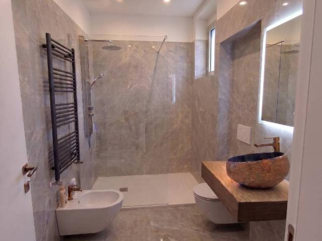 Appartamento in vendita a Firenze FI