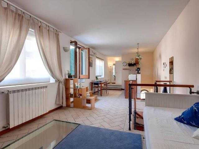 Appartamento in vendita a Firenze FI