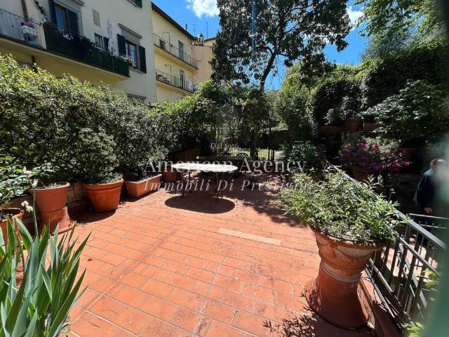 Appartamento in vendita a Firenze FI