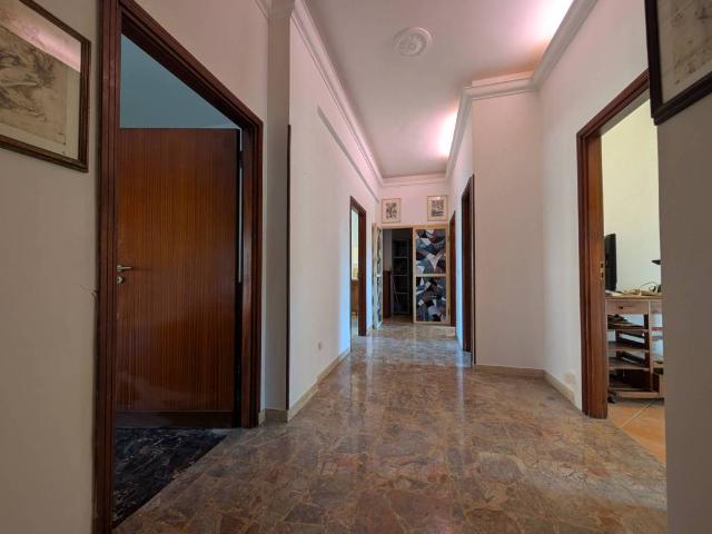 Appartamento in vendita a Firenze FI