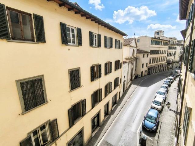 Appartamento in vendita a Firenze FI