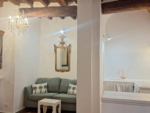 Appartamento in vendita a Firenze FI