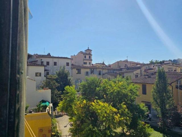 Appartamento in vendita a Firenze FI
