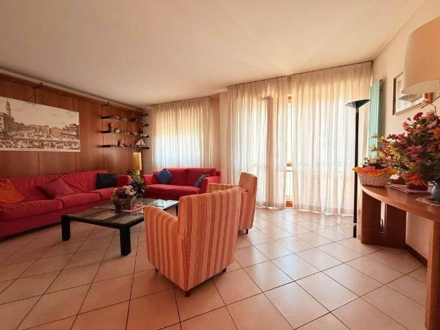 Appartamento in vendita a Firenze FI