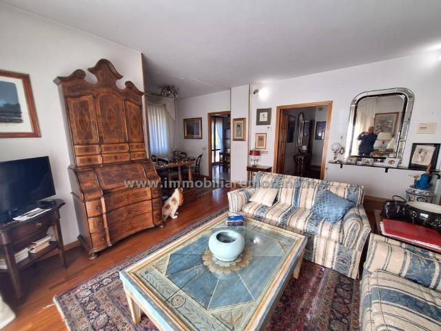 Appartamento in vendita a Firenze FI