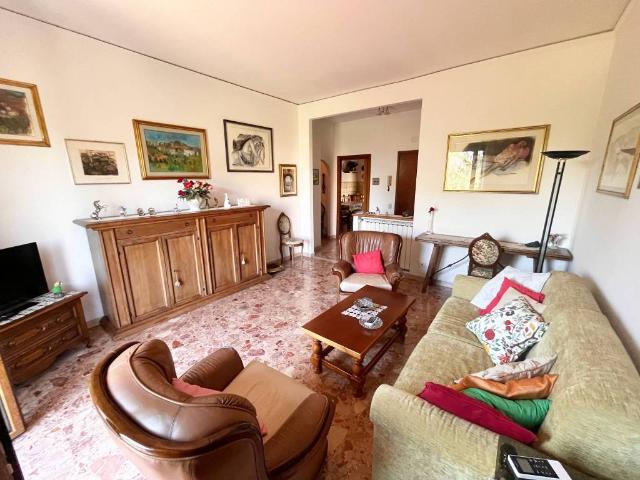 Appartamento in vendita a Firenze FI