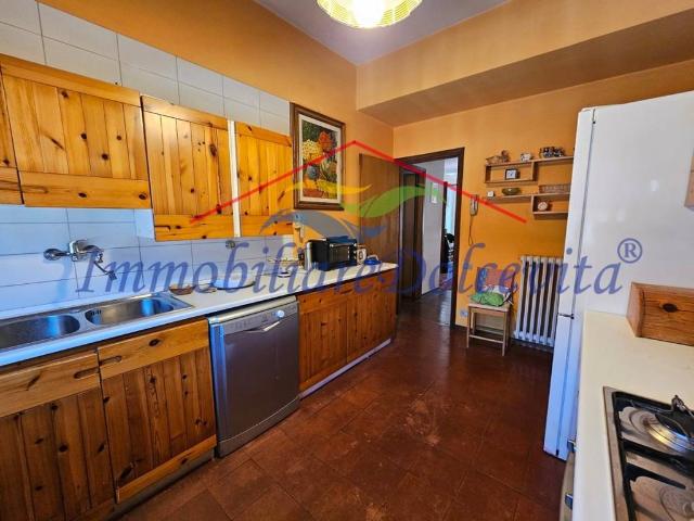 Appartamento in vendita a Firenze FI
