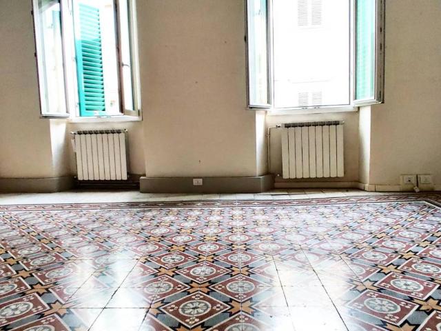 Appartamento in vendita a Firenze FI