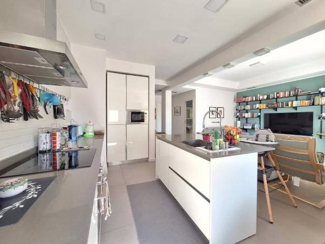 Appartamento in vendita a Firenze FI