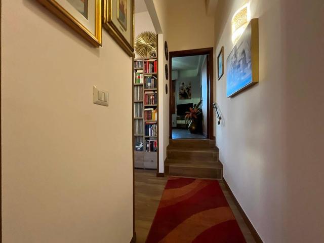 Appartamento in vendita a Firenze FI