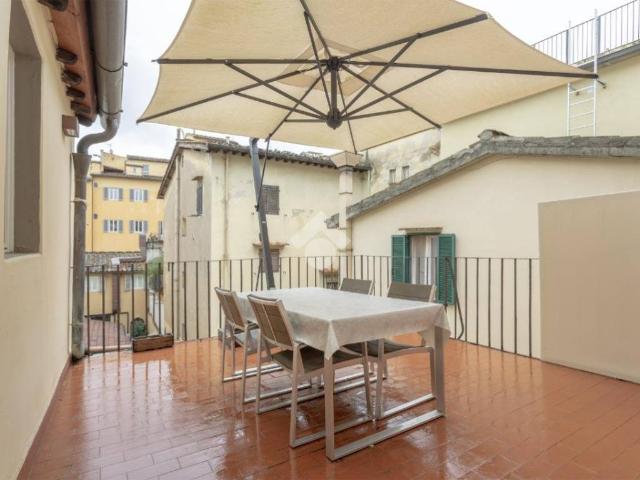 Appartamento in vendita a Firenze FI