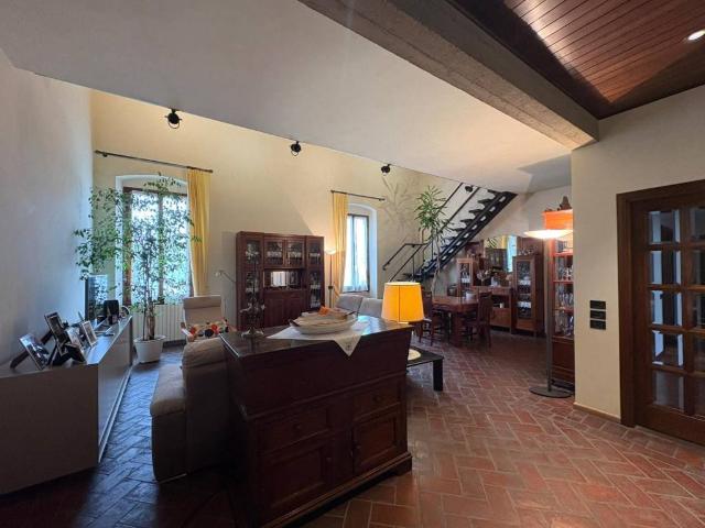 Appartamento in vendita a Firenze FI