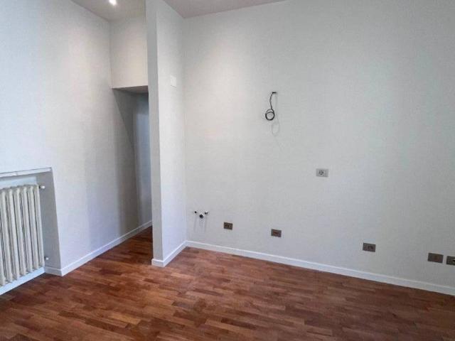 Appartamento in vendita a Firenze FI
