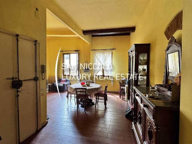 Appartamento in vendita a Firenze FI