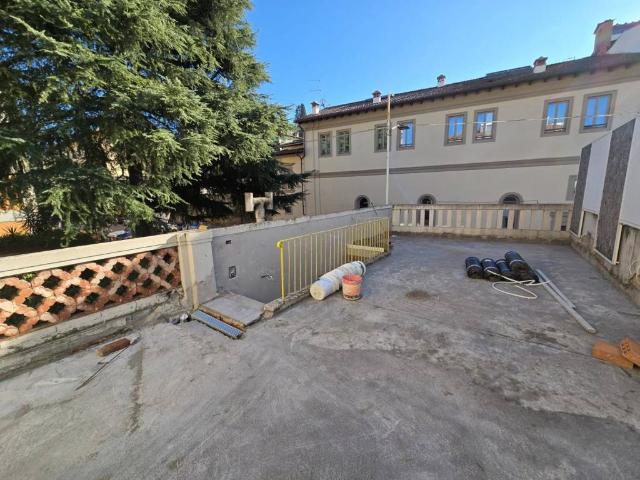 Appartamento in vendita a Firenze FI