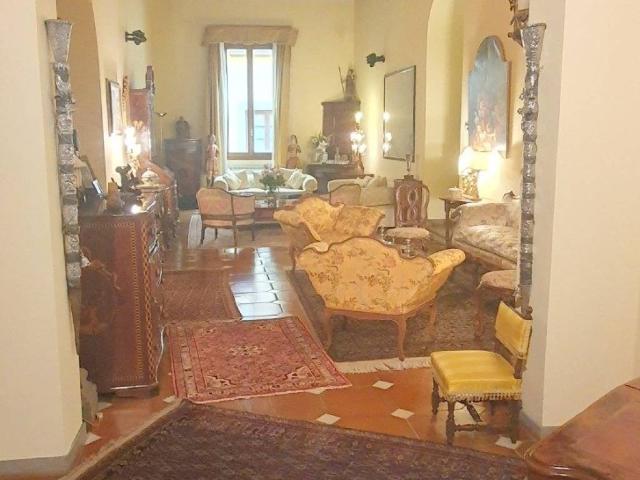 Appartamento in vendita a Firenze FI