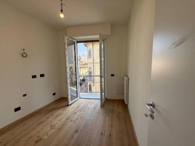 Appartamento in vendita a Firenze FI