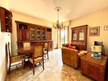 Appartamento in vendita a Firenze FI